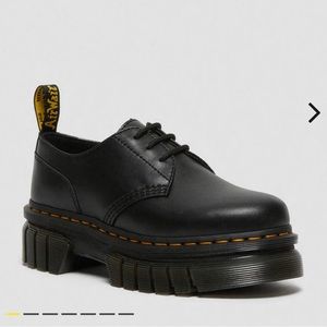 Dr. Martens AUDRICK NAPPA LEATHER PLATFORM SHOES